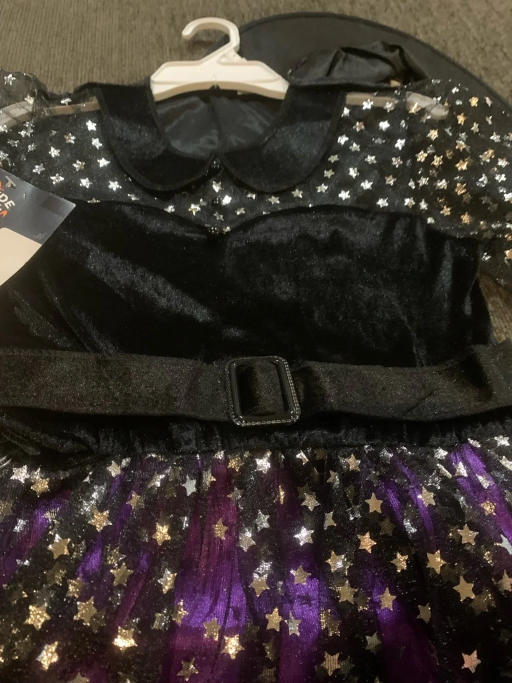 Hyde & Eek! Boutique Light-Up Starlight Witch Costume kids' Halloween outfit set - Picture 6 of 8
